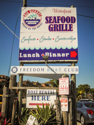 Big Hickory Restaurant Sign, Bonita Springs, Florida