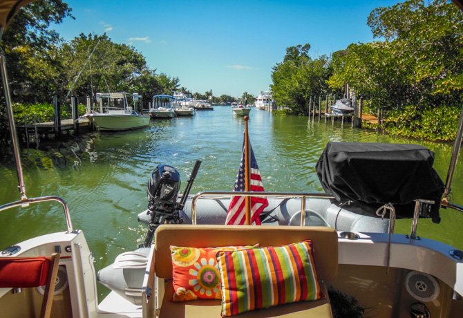 Kismet Leaving Sanibel Island, Florida
