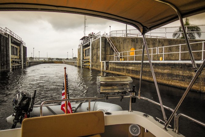 Kismet Going in Lock